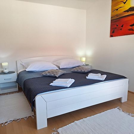 Apartments Kozjan Karlovac Esterno foto