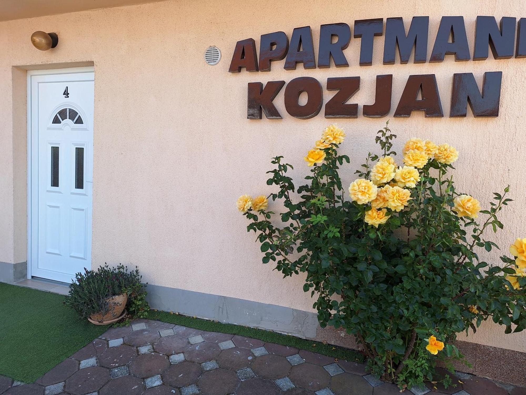 Apartments Kozjan Karlovac Esterno foto