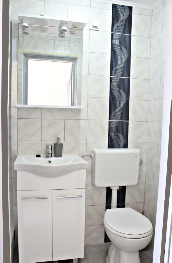 Apartments Kozjan Karlovac Esterno foto